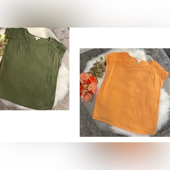 NWOT Bundle Sz MED Orange & Dark Green Short Sleeve Rushed Shoulder Tops - Picture 2 of 8